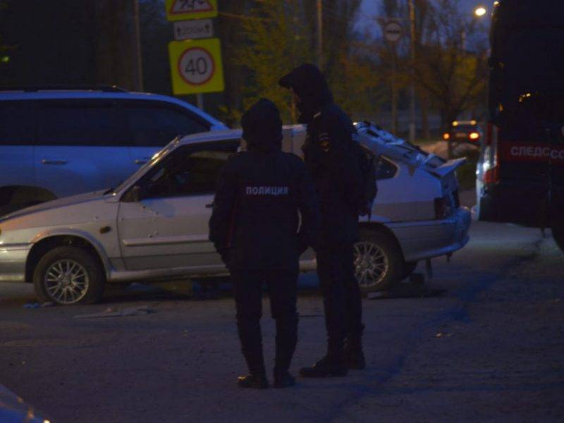 В автомобиле на улице Волгограда рванула граната - bloknot.ru - Россия - Волгоград