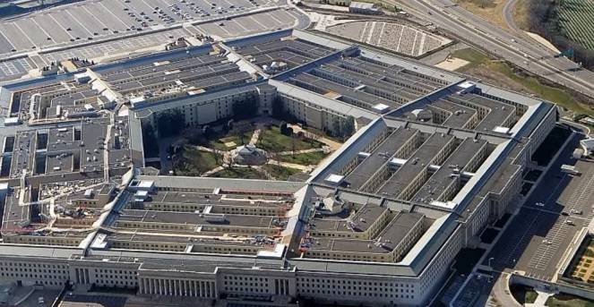Пентагон официально опубликовал видеозапись с «НЛО» - vm.ru - США