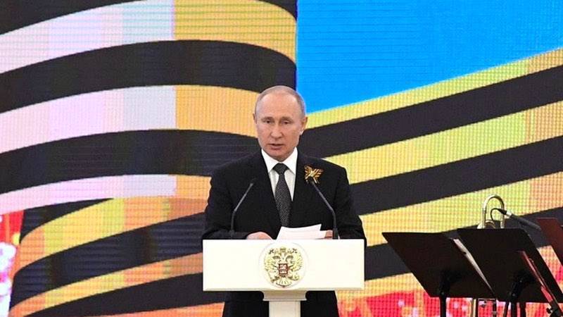 Владимир Путин - Дмитрий Песков - Путин обратится к ветеранам в День Победы - profile.ru