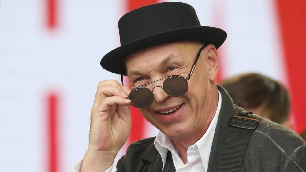 Лидер «Ва-Банка» Александр Ф. Скляр осудил «свинство» знаменитостей на самоизоляции - riafan.ru - Россия