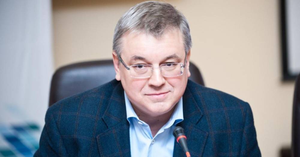Максим Орешкин - Ректор ВШЭ допустил, что коронавирус нанесет удар по среднему классу - ren.tv - Россия