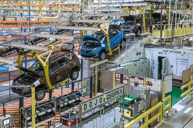 Московский завод Renault возобновляет производство автомобилей - autostat.ru - Москва - Россия