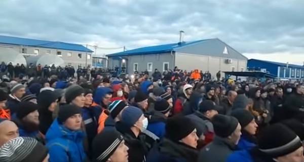 В Якутии из-за ситуации с коронавирусом бунтуют вахтовики Чаяндинского месторождения - nakanune.ru - респ. Саха