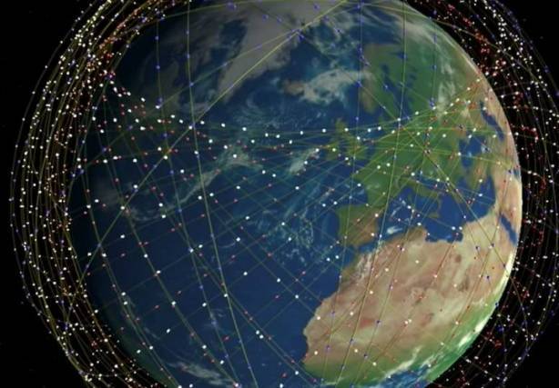 SpaceX намерена вывести на орбиту 30 тыс спутников - vpk-news.ru - США - шт.Флорида
