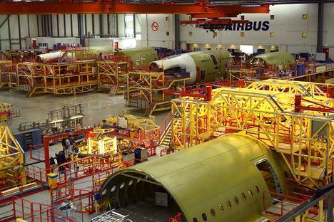 "Airbus истекает кровью": концерн потерял треть бизнеса за несколько недель - nakanune.ru - Англия