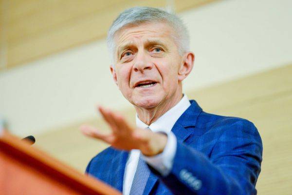 Экс-премьер Польши: «Евробедноте» может не достаться помощь Брюсселя - eadaily.com - Италия - Польша - Брюссель