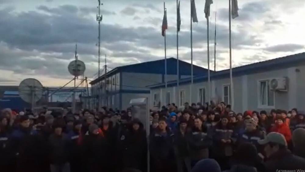 В Якутии взбунтовались вахтовики месторождения “Газпрома” - readovka.news - респ. Саха