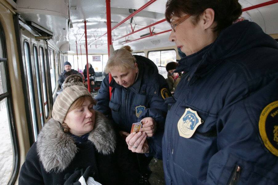 Московские контролеры начали передавать МВД данные о нарушении карантина - readovka.news