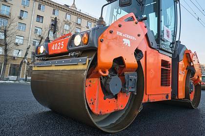 Олег Кожемяко - В Приморье отремонтируют 80 километров дорог - lenta.ru - Приморье край - Восточный