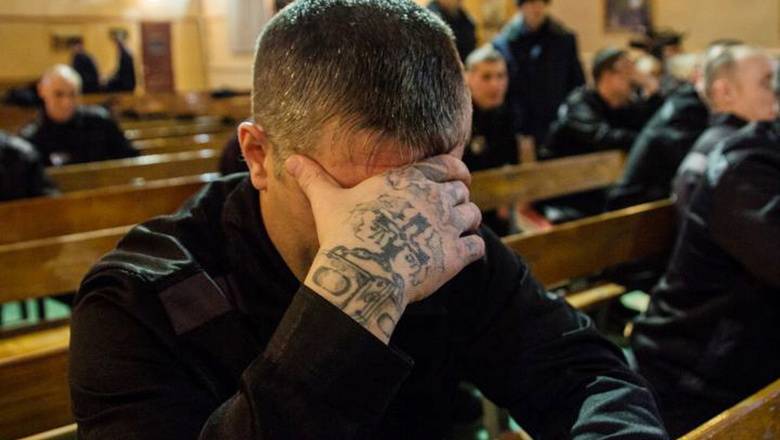 ФСИН сообщила о заражении коронавирусом 271 сотрудника и 40 заключенных - newizv.ru - Россия - США - Иран