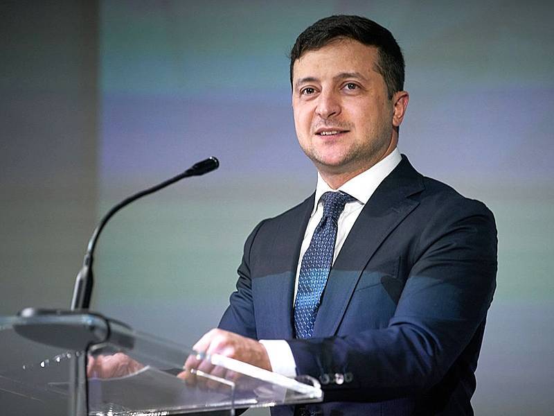 Владимир Зеленский - Дмитрий Гордон - Дмитрий Гордон: Зеленский остался хорошим парнем. Только глаза погрустнели - sobesednik.ru - Украина