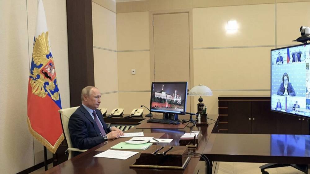 Владимир Путин - Путин объявил три майских дня выходными - readovka.news - Россия