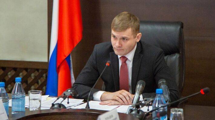Валентин Коновалов - «Срок — постоянно». Губернатор-коммунист ввел цензуру для подчиненных - polit.info - Россия - респ. Хакасия
