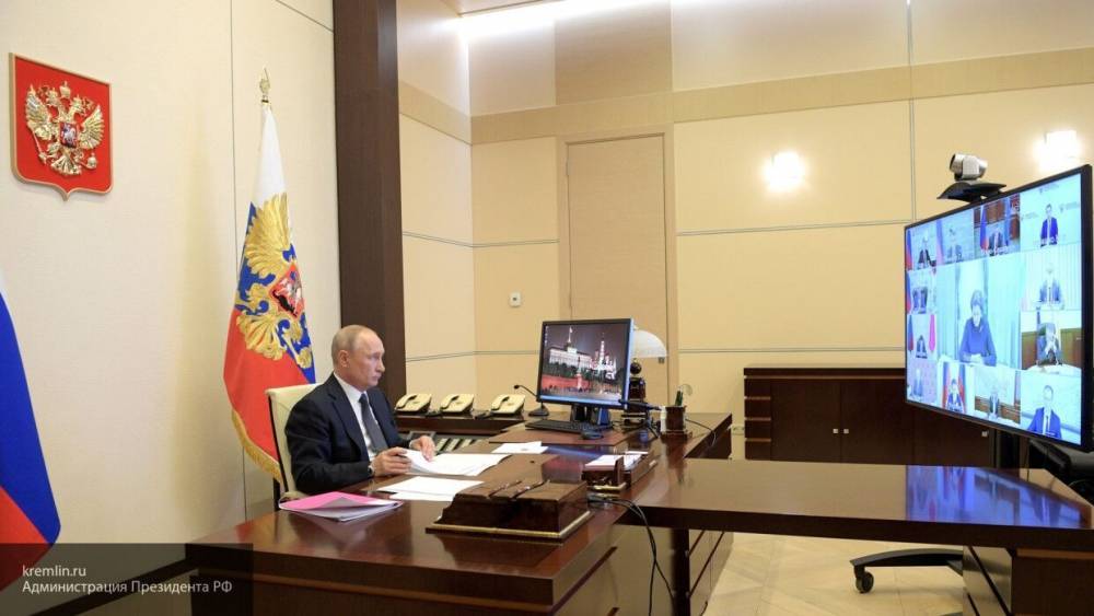 Владимир Путин - Путин установил нерабочие дни с 6 по 8 мая - polit.info - Россия