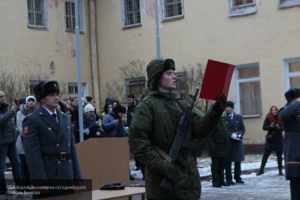 Алексей Водовозов - Водовозов заявил, что дисциплина в армии поможет победить коронавирус - polit.info - Россия