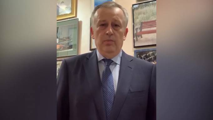 Александр Дрозденко - Губернатор Ленобласти рассказал о возможном смягчении режима самоизоляции после майских праздников - piter.tv - Ленинградская обл.
