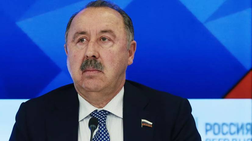 Валерий Газзаев - Газзаев: нужно расширить РПЛ и сократить число профессиональных клубов в России - russian.rt.com - Россия - Киев - респ. Алания