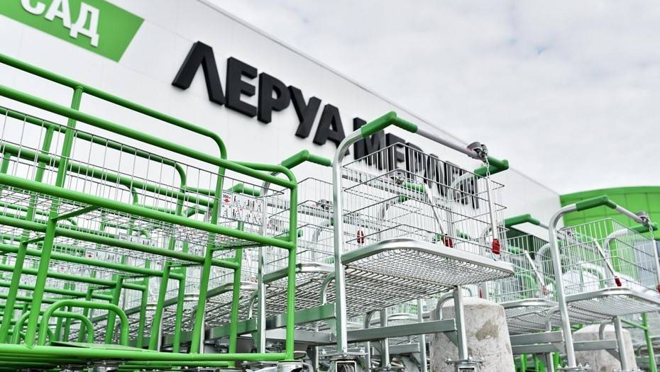 Калининградцы выстроились в очереди у открывшихся строительных магазинов - dp.ru - Калининград