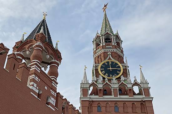 Дмитрий Песков - В Кремле призвали решительно бороться с фейками по коронавирусу - pnp.ru