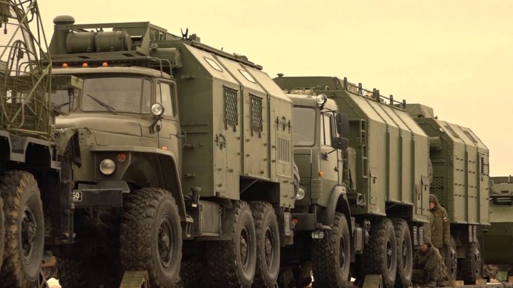 Сергей Шойгу - Россия проведет масштабные учения двух армий в 2020 году - riafan.ru - Москва - Россия
