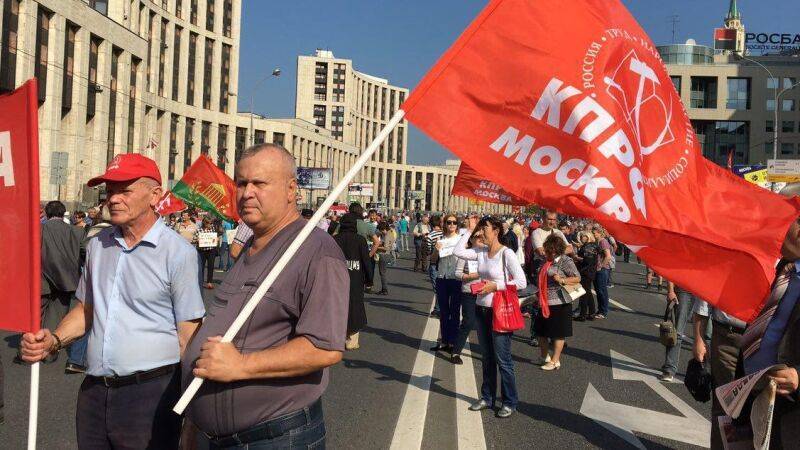 Владимир Шаповалов - Михаил Мишустин - Навальный - Коронавирус вклинился в КПРФ - polit.info - Москва - Россия