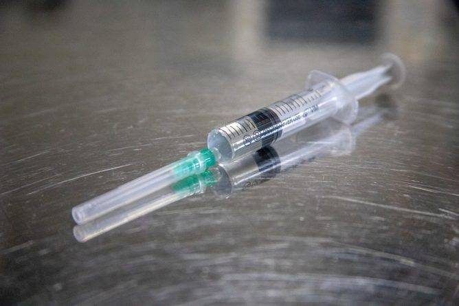 Альберт Бурла - Pfizer обещает выпустить вакцину от коронавируса уже к осени - usa.one - США - Германия