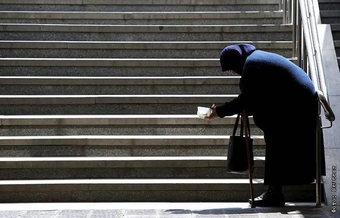 Эксперты предупредили, что 1,6 млрд человек в мире лишатся средств из-за продления изоляции - interfax.ru - Москва