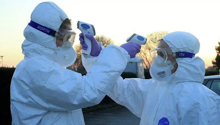 Татьяна Савинова - В Акбулаке опасаются вспышки коронавируса среди врачей - vesti.ru - Оренбург