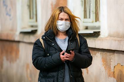 Масочный режим введен в 13 российских регионах - lenta.ru - Владимирская обл. - Севастополь - Хабаровский край - Приморье край - респ. Саха - Калужская обл. - Свердловская обл. - Новосибирская обл. - Самарская обл. - Новгородская обл. - Ивановская обл.