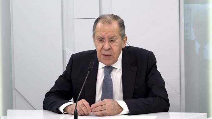 Сергей Лавров - Джон Салливан - Лавров заявил, что Россия ждет от США объяснения ситуации со школьниками - piter.tv - Россия - США - Прага