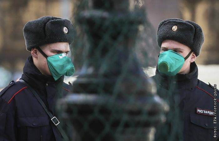 Эдуард Лысенко - Москвичам придется необходимо успеть продлить рабочий пропуск до 4 мая - interfax.ru - Москва