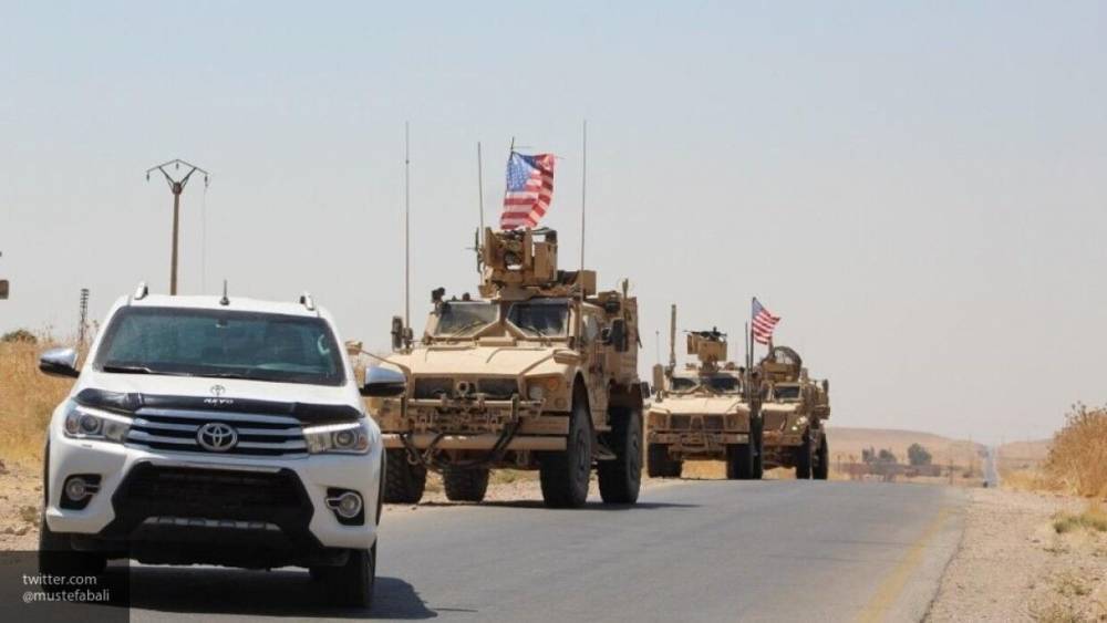 Абди Мазлум - США готовят боевиков, чтобы охранять краденую нефть из провинции Дейр-эз-Зор в Сирии - inforeactor.ru - Россия - США - Сирия - Вашингтон