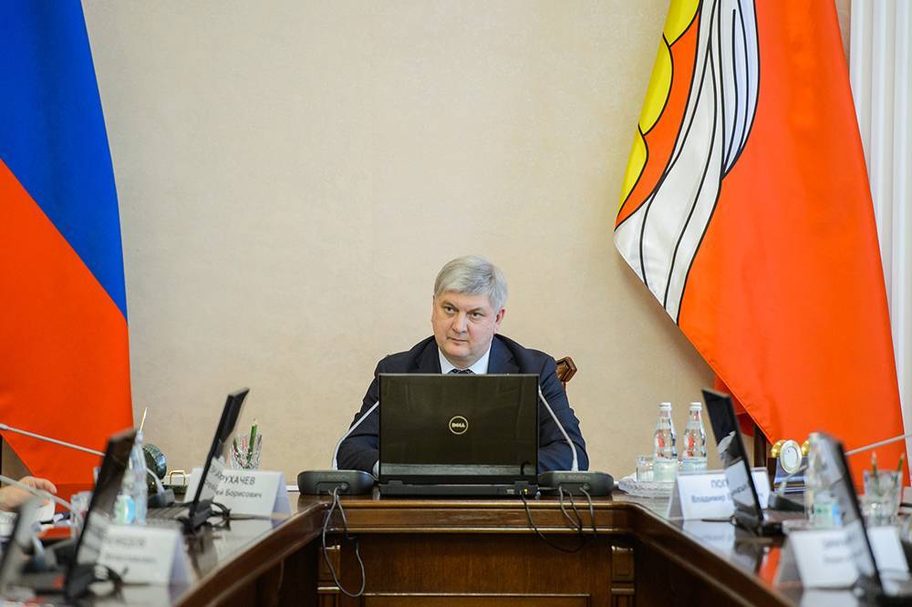 Вадим Кстенин - Александр Гусев - Вадим Кстенин: «Воронеж отпразднует День Победы масштабно и торжественно, когда это станет возможно» - moe-online.ru - Воронеж - Воронежская обл.