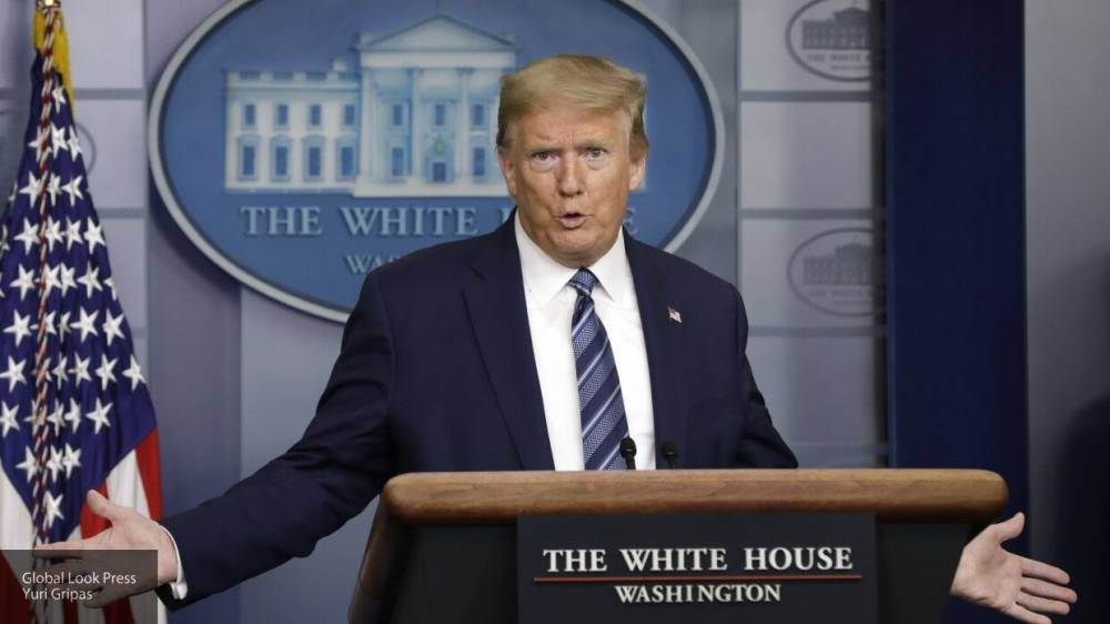 Дональд Трамп - Шнейдер: Трамп не предлагал применять дезинфицирующие средства для профилактики COVID-19 - politros.com - США