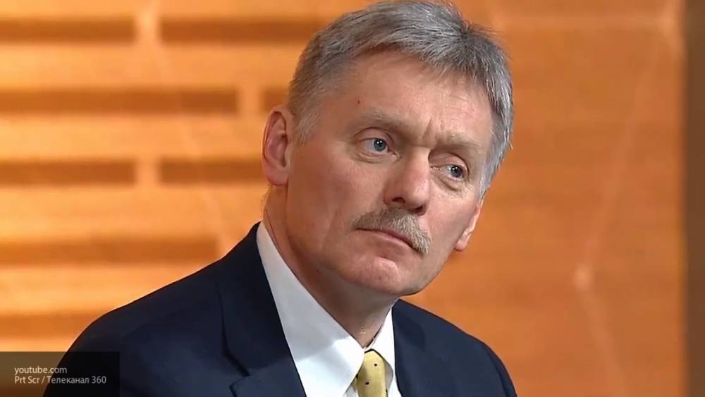 Дмитрий Песков - Путин - Песков рассказал о сложностях борьбы с фейковой информацией - politros.com - Россия
