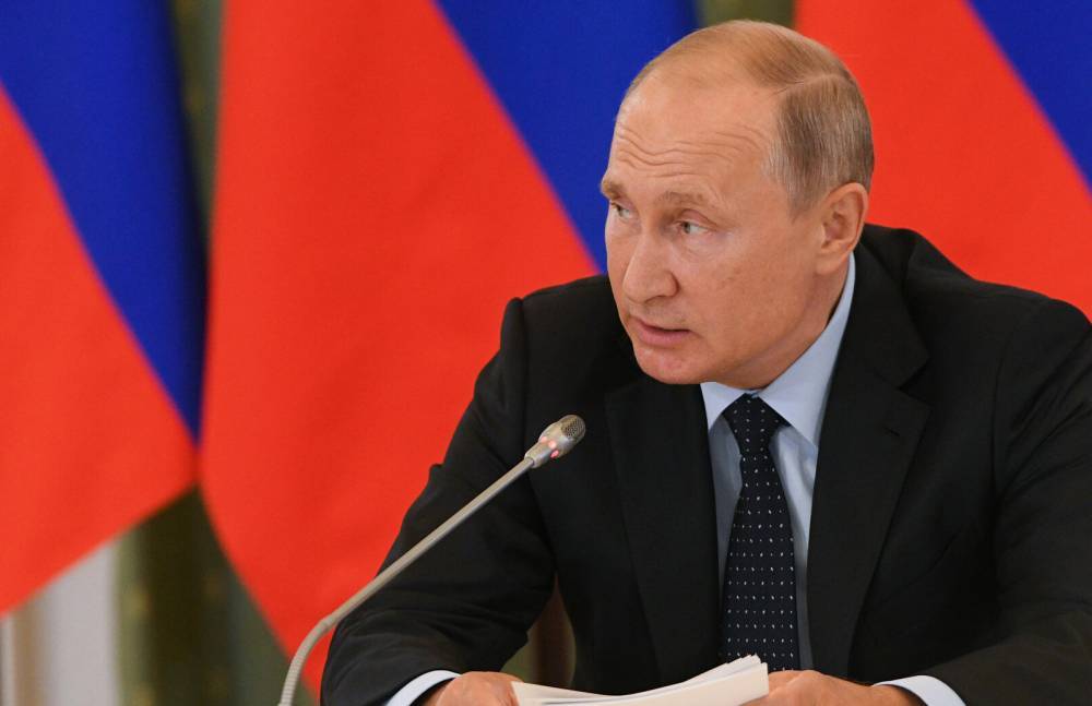 Владимир Путин - Дмитрий Песков - Дмитрий Песков рассказал о реакции Владимира Путина на фейки о пожаре в «Зимней вишне» - gazeta.a42.ru - Россия - Кемерово