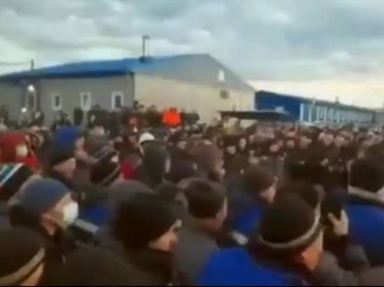 В России власть слышит и боится только восставших - newtvnews.ru - Россия - респ. Саха