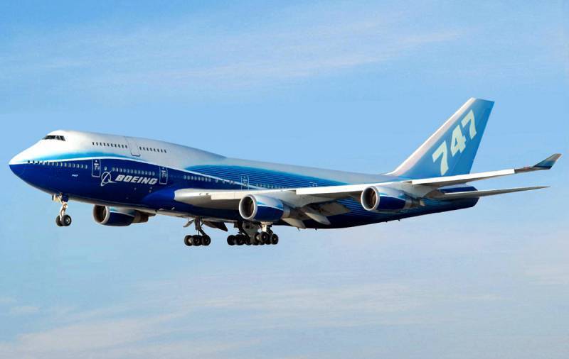 «Мы станем небольшой компанией»: у Boeing начались серьезные проблемы - topcor.ru - США