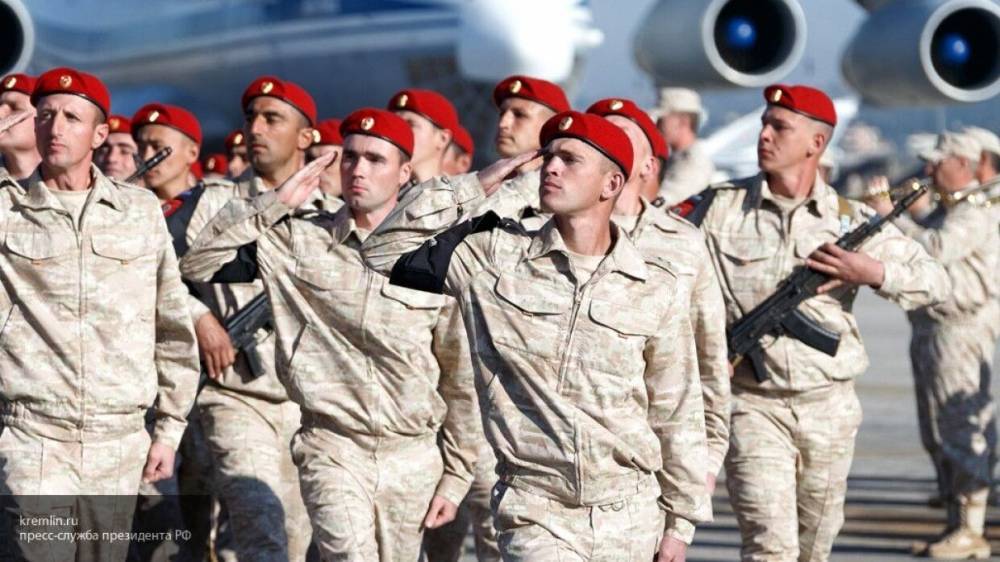 Российские военные проводят дезинфекцию объектов и территории авиабазы Хмеймим в САР - politros.com - Россия - Сирия - провинция Латакия