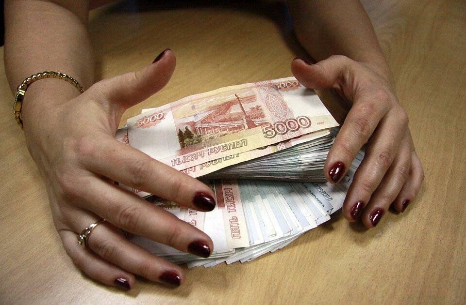 В Сибири странный паренек “без причиндалов” виртуозно выманил у девушки деньги - readovka.news - Омск