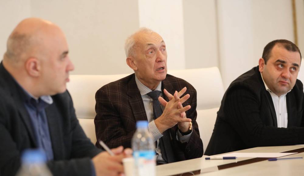 Паат Имнадзе - Церцвадзе считает, что эпидемия коронавируса в Грузии пойдет на спад к концу мая - newsgeorgia.ge - Грузия - Тбилиси