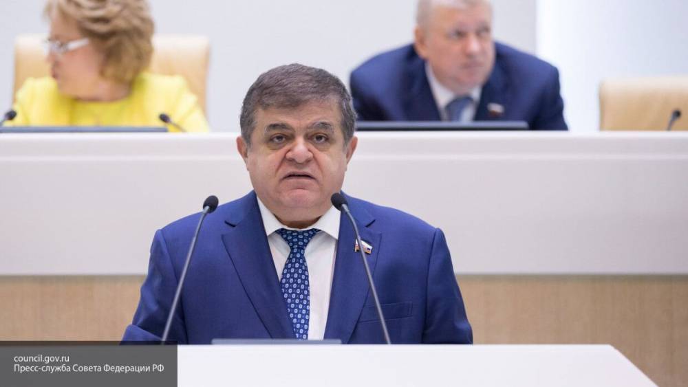 Владимир Джабаров - Сенатор Джабаров отреагировал на призыв Верховной рады "усилить давление" на РФ - politexpert.net - Москва - Россия - Украина - Киев - Крым