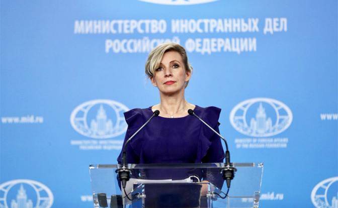 Марья Захарова - Михаил Зыгарь - Захарова решила, кого можно выпускать за границу, а кто должен «сидеть на макарошках» - newsland.com - Россия