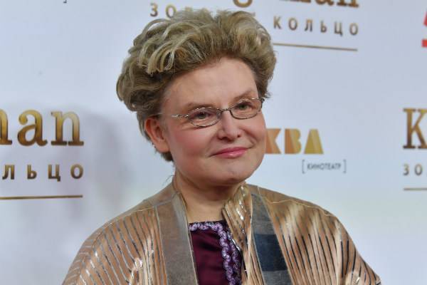 Владимир Соловьев - Елена Малышева - «Имеет право»: Соловьев объяснил наличие у Малышевой особняка в США - trud.ru - США