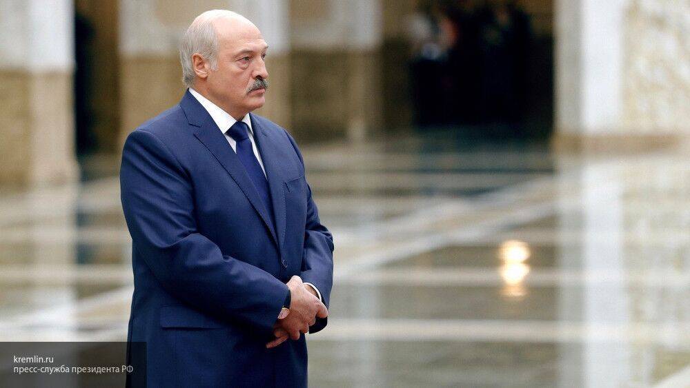 Лукашенко выразил готовность принять участие в лечение зараженных COVID-19 - polit.info - Лукашенко