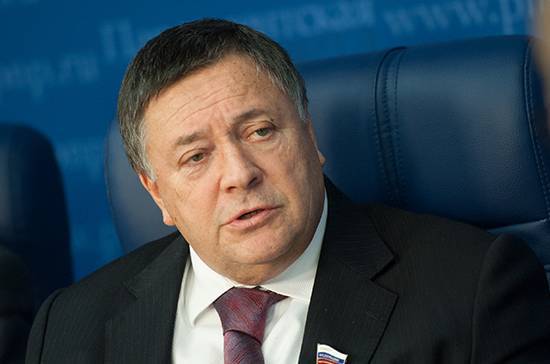 Сергей Калашников - Сенатор дал советы, как избежать конфликтов в самоизоляции - pnp.ru