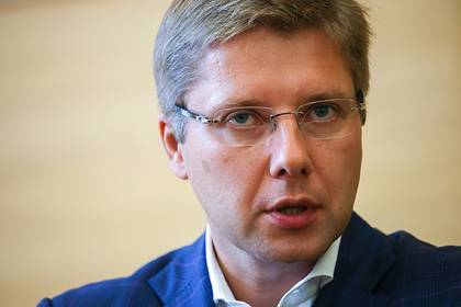 Нил Ушаков - Юрис Пуце - Суд признал законным увольнение бывшего мэра Риги Нила Ушакова - lenta.ru - Рига - Латвия