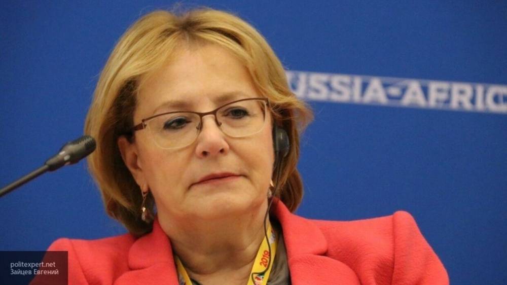 Вероника Скворцова - Скворцова назвала последнюю неделю для РФ близкой к плато по числу новых случаев COVID-19 - polit.info - Россия