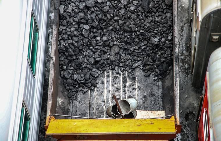 Украина ввела спецпошлины в размере 65% на импорт угля из России - news.ru - Россия - Украина