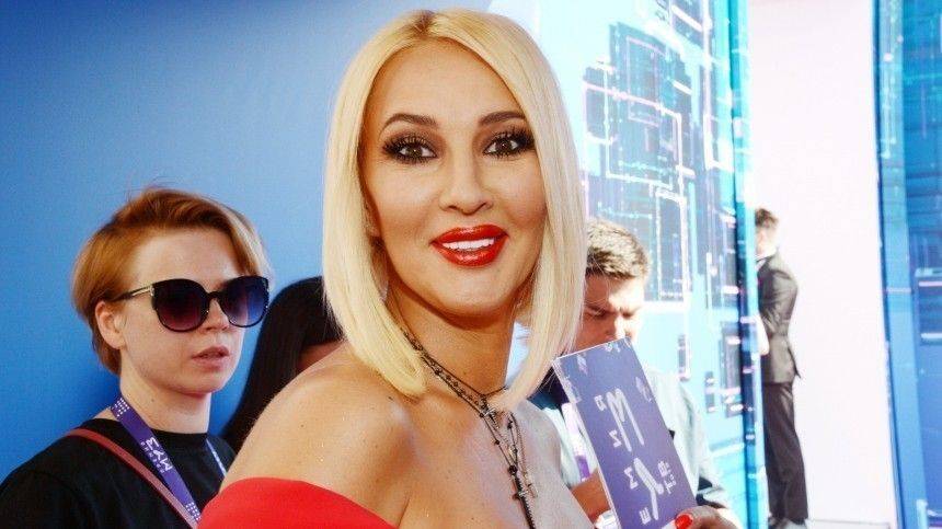 Андрей Разин - Лера Кудрявцева - «Он — больной человек»: Кудрявцева подала в суд на продюсера «Ласкового мая» - 5-tv.ru - Москва